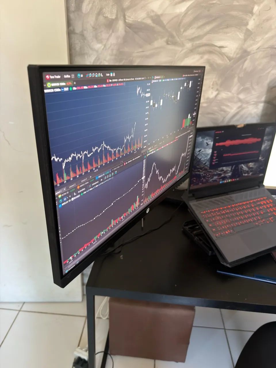 Vendo monitor profissional 25 polegadas 145hz - Foto 2