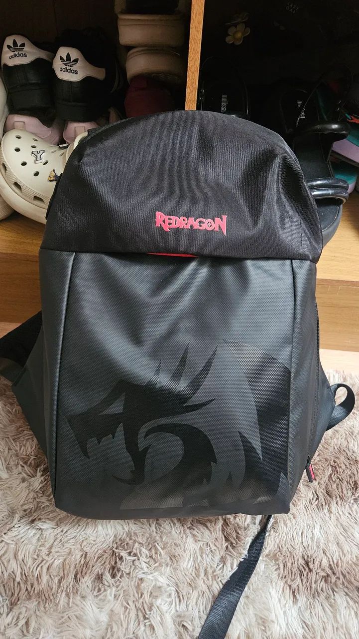 Mochila gamer REDRAGON nova!