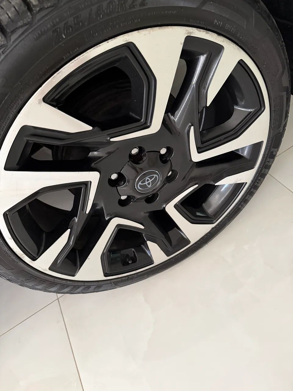 Rodas da SW4 muito nova, 79,99626.2900 - Foto 2