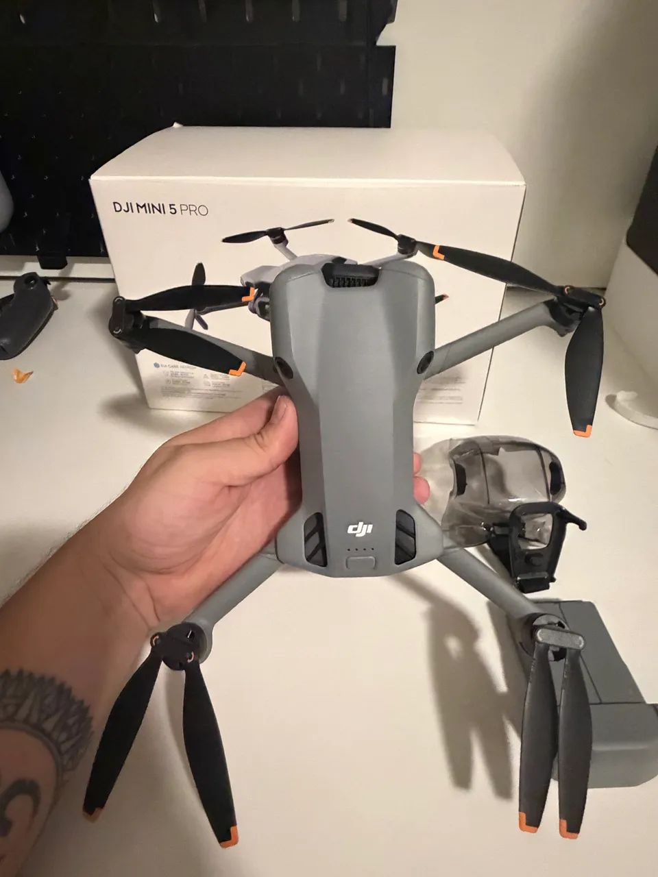 Dji Mini 5 pro só aeronave + bateria  - Foto 2