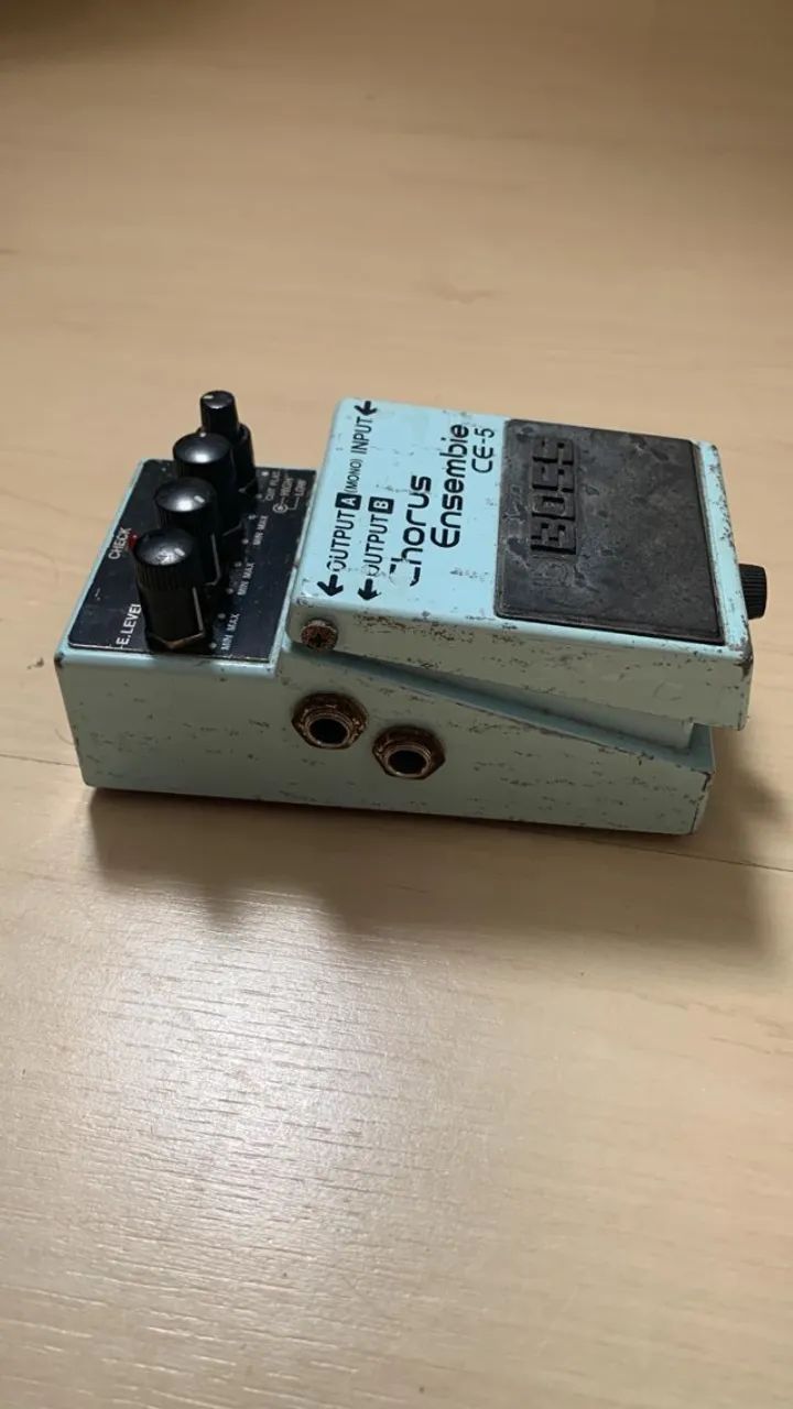 Pedal Boss CE 5 Chorus Ensemble - Pink Label Raríssimo dos anos 90