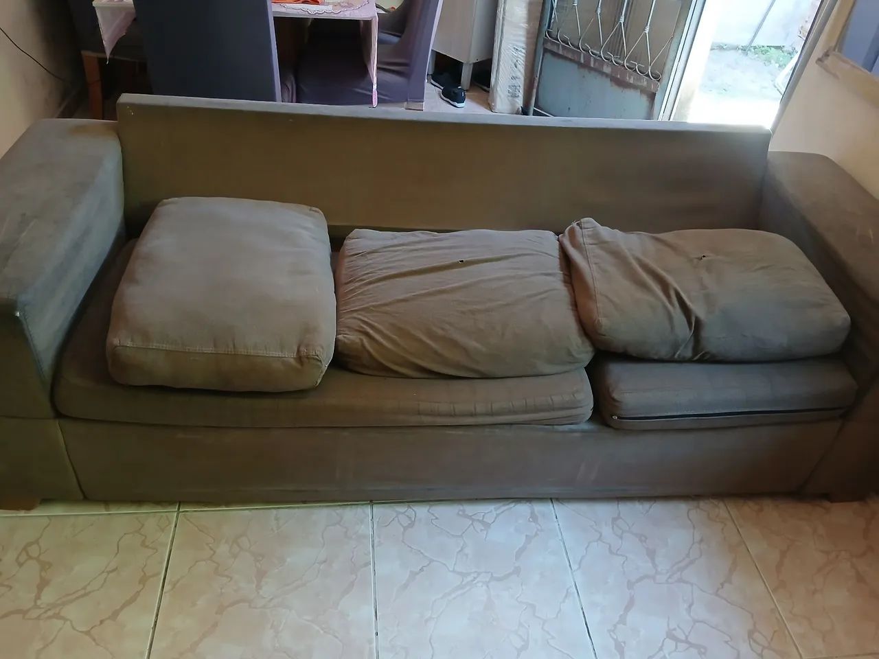 Sofá usado , nao entrego valor 100$  - Foto 2