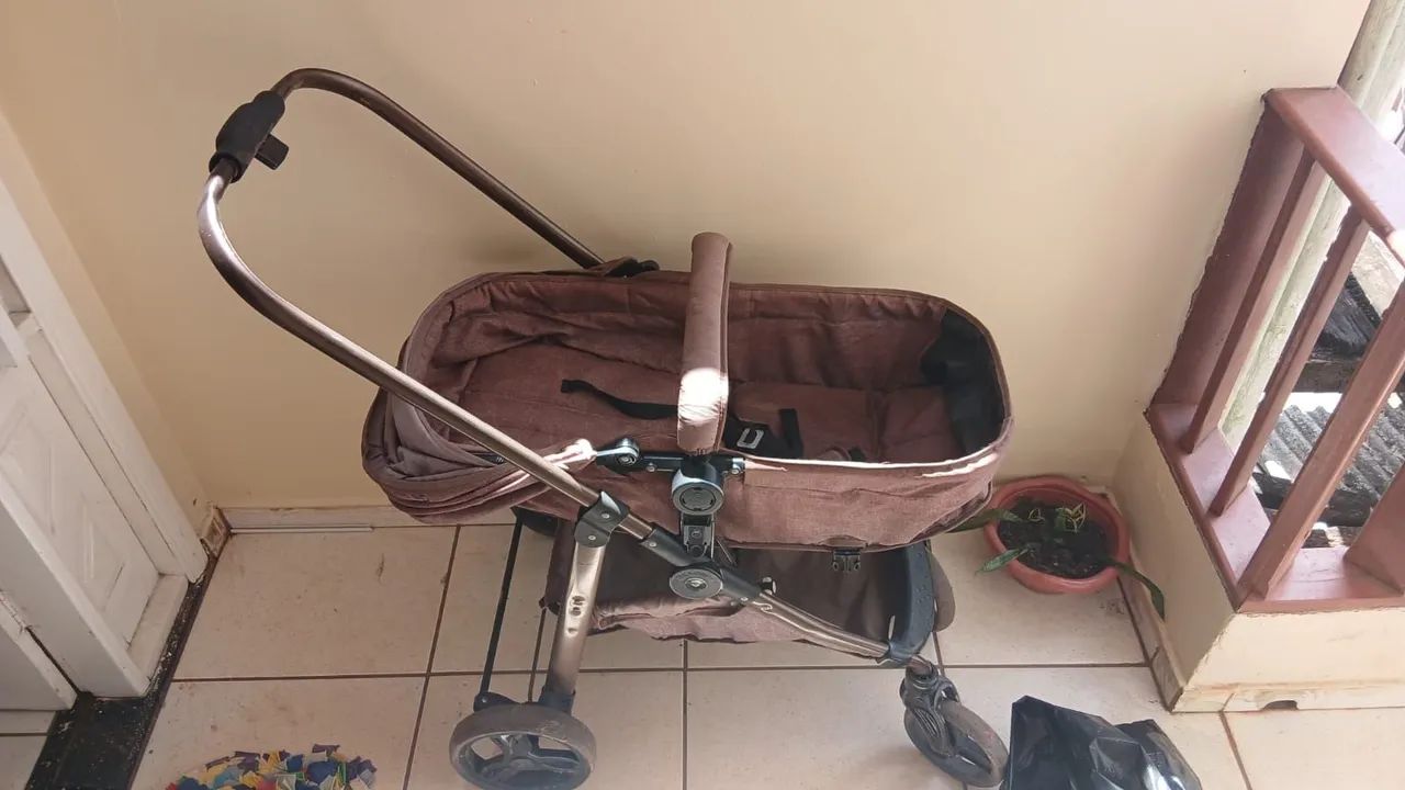 Carrinho de bebê moises  - Foto 4