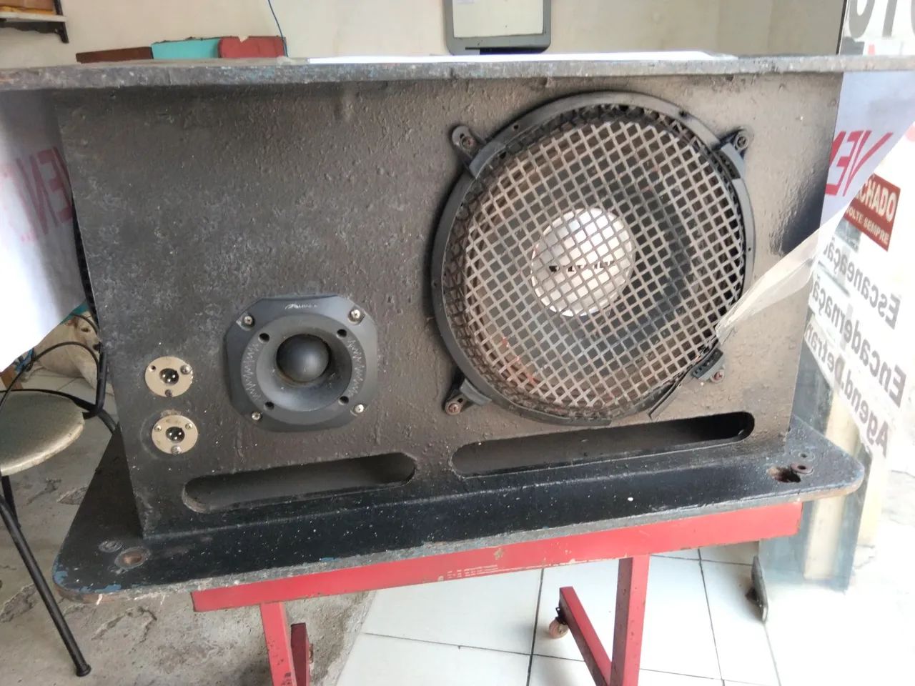 Caixa de som de 1.200 watts  - Foto 2