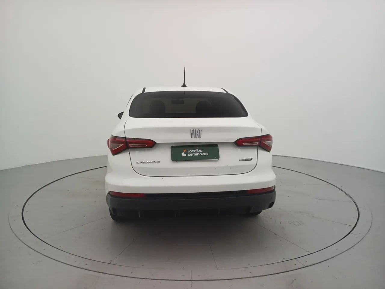 Fiat Cronos Drive 1.0 6V, foto 4 de 18