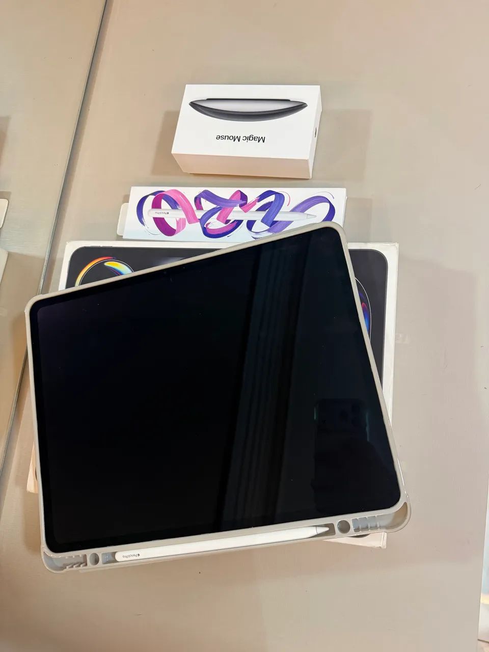 iPad Pro 13-inch (M4) Wi-Fi + Cellular - Notebooks - Setor Oeste