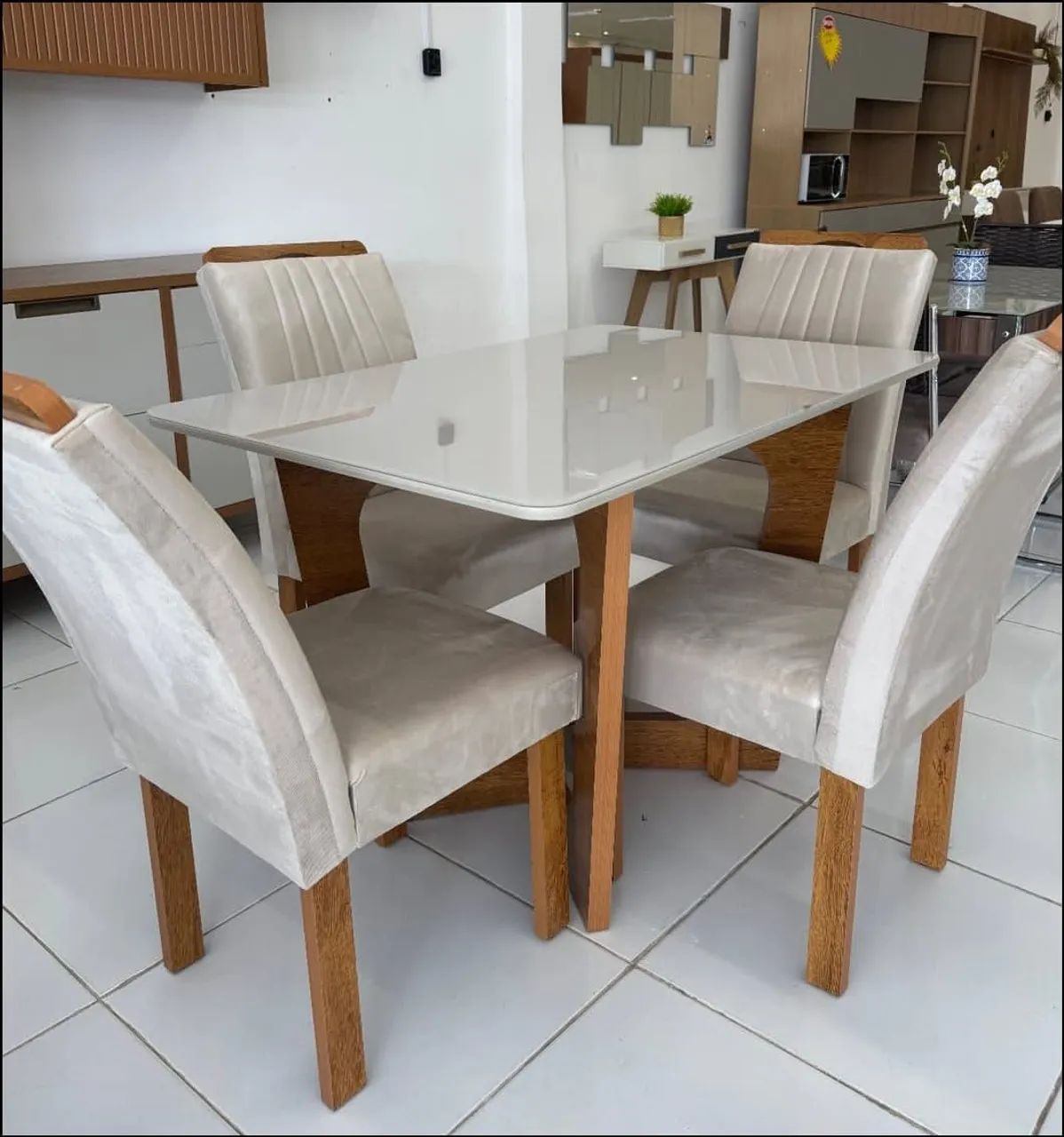 Mesa De Jantar 4 Cadeiras Cel Dubai 120x90 - Nova e Embalada !! 