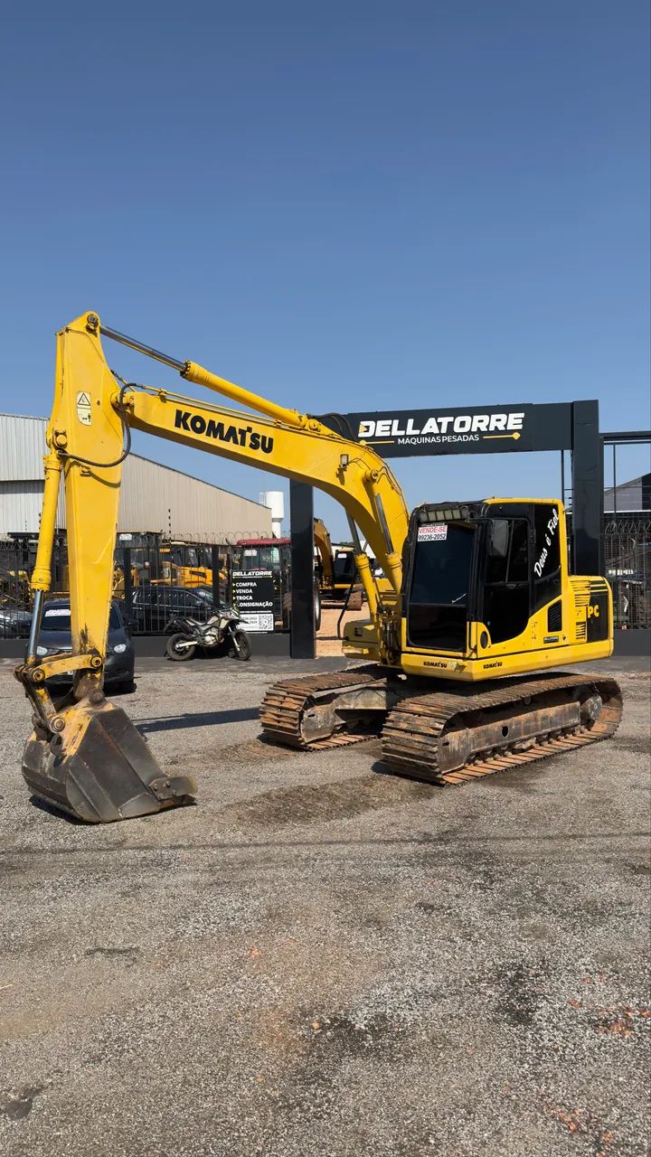 KOMATSU PC130 2013 IMPECÁVEL E REVISADA 