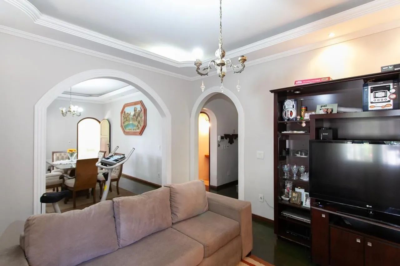 Casa à Venda - Santa Rosa, 5 Quartos, 360 m2 - Foto 3