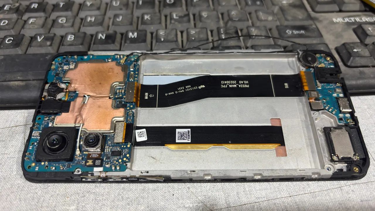 Moto G 84 com defeito  - Foto 4