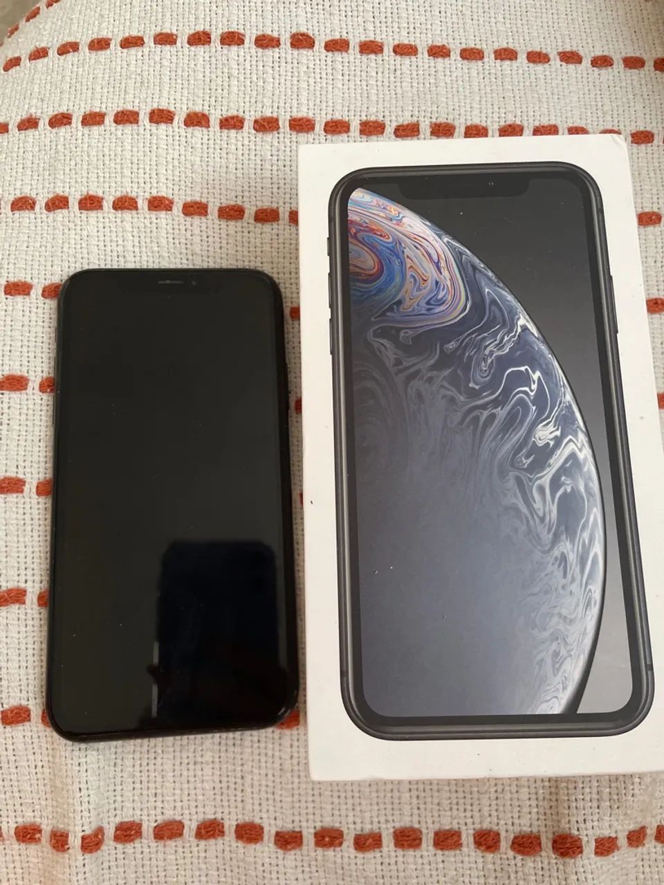iPhone XR 