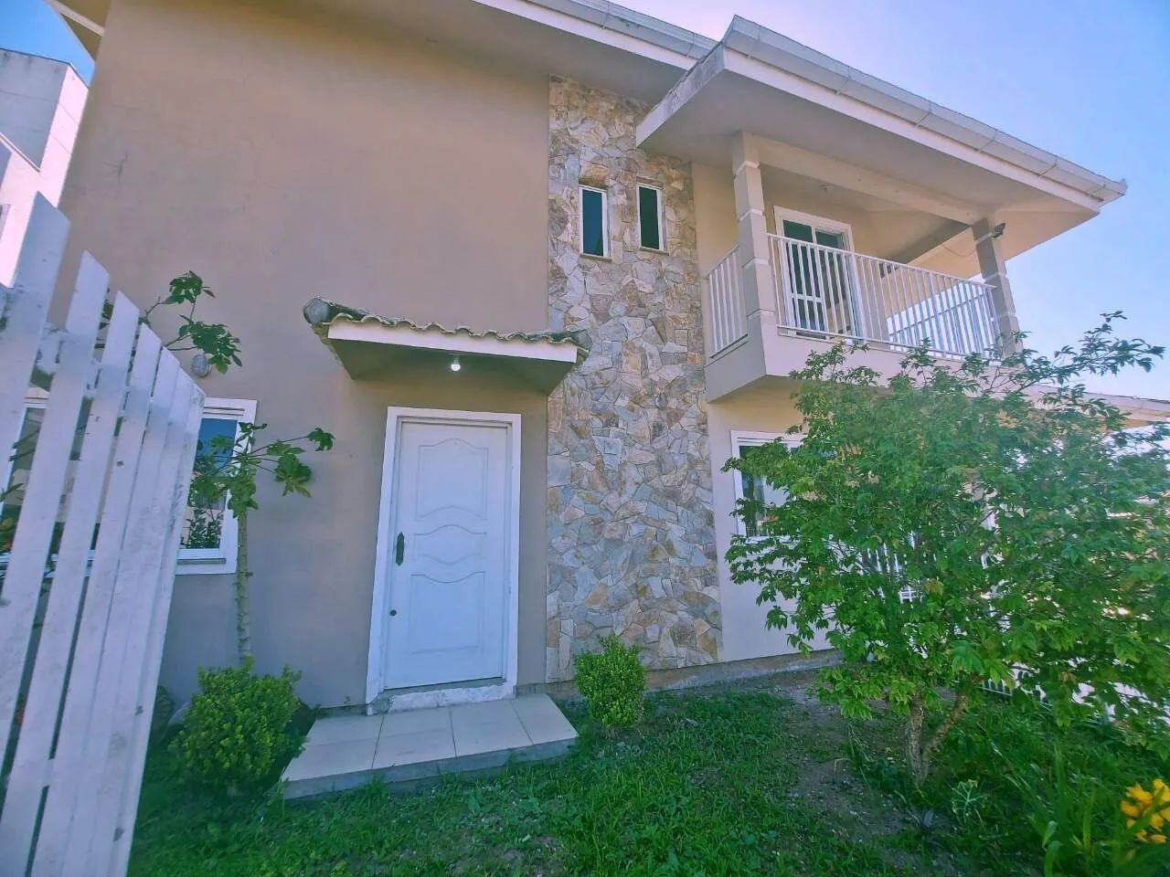 Casa à venda, 3 quartos, 3 suítes, 4 vagas, Carianos - Florianópolis/SC