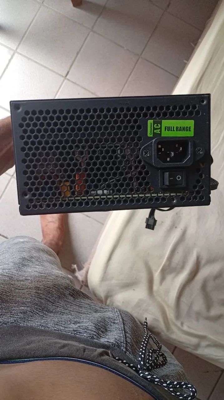 Fonte Gamemax 650w bronze 80 plus - Foto 4