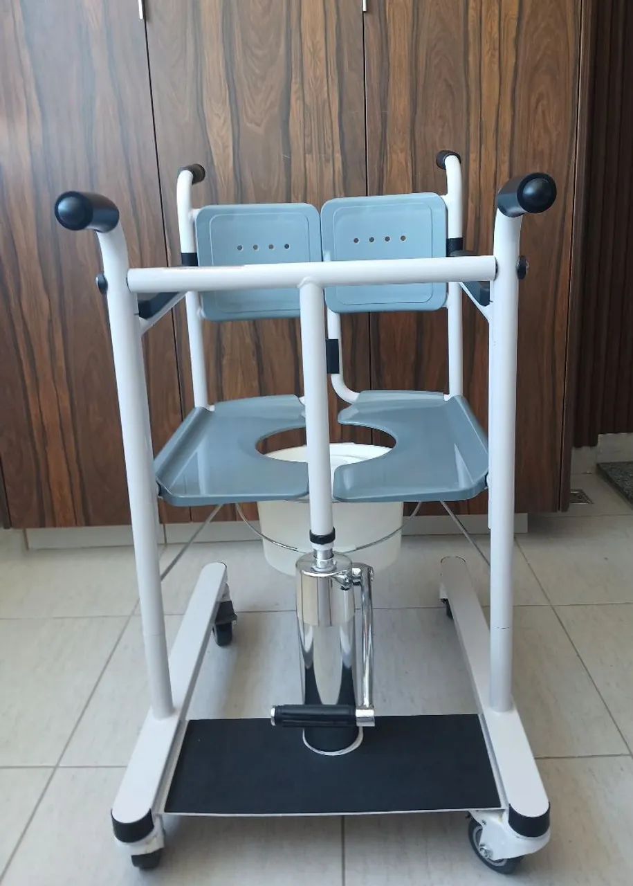 Cadeira de Transferência Higiênica - Foto 2