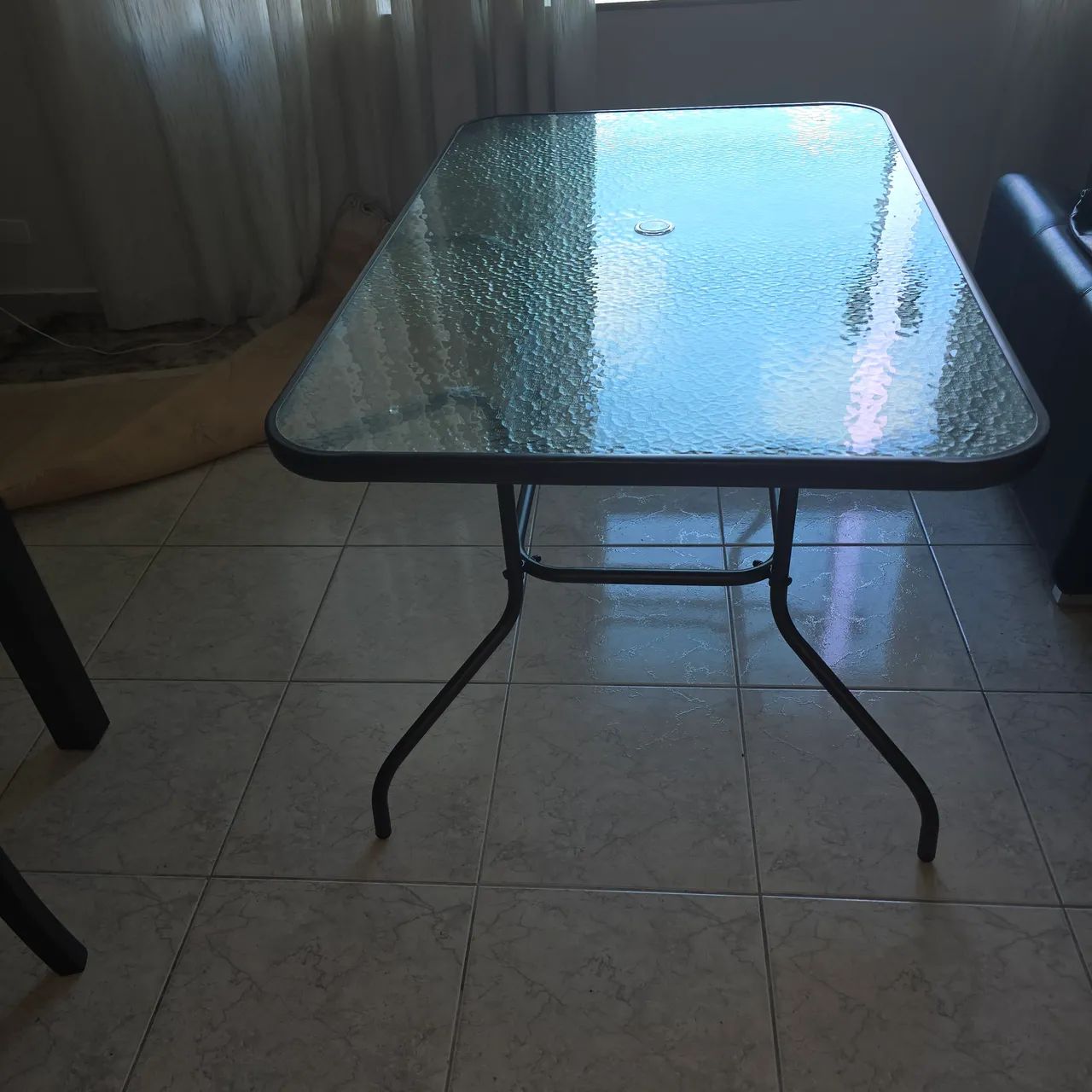 Mesa  exelente estado praticamente nova pouco uso. - Foto 3