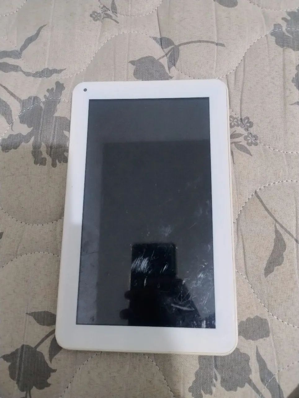 Vendo Tablet Multilaser com uma mancha na tela - Foto 3