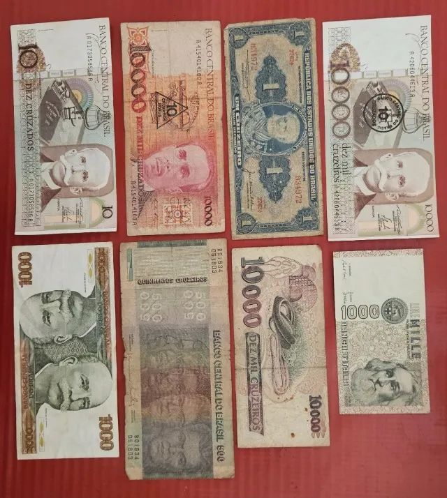 Coleção de cedulas antigas