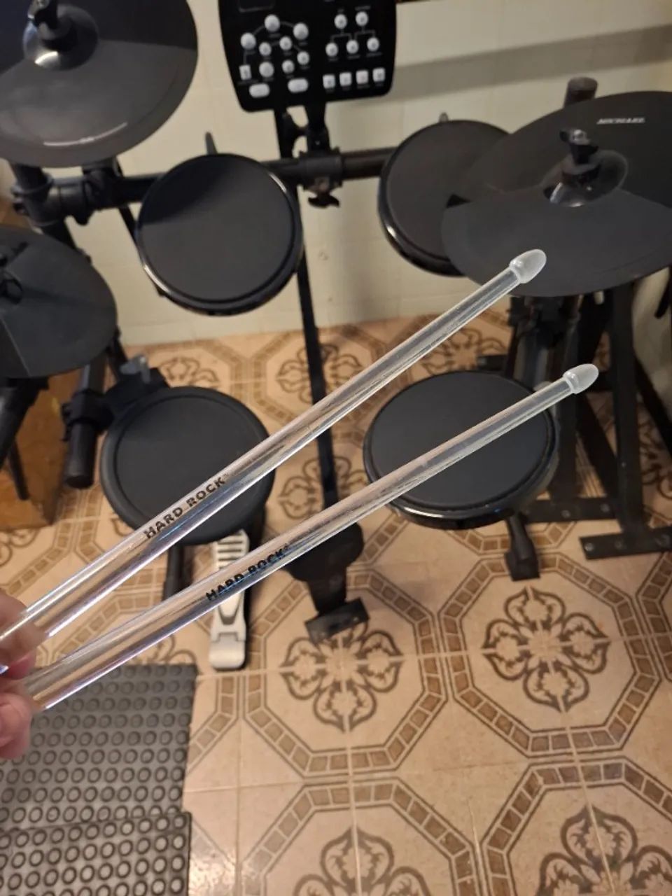 Bateria eletronica com amplificador  - Foto 4