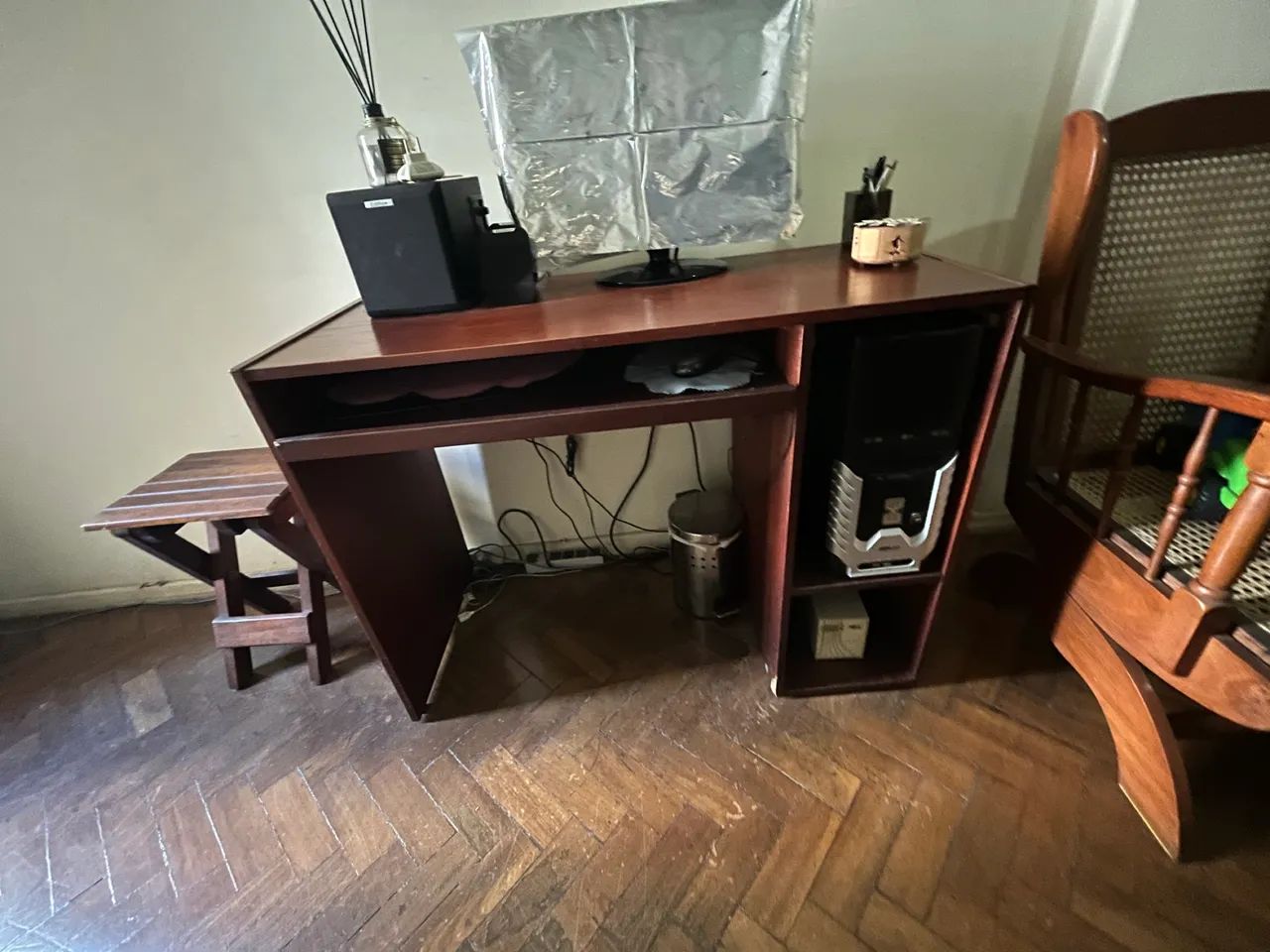 Mesa de estudos417147107935539200