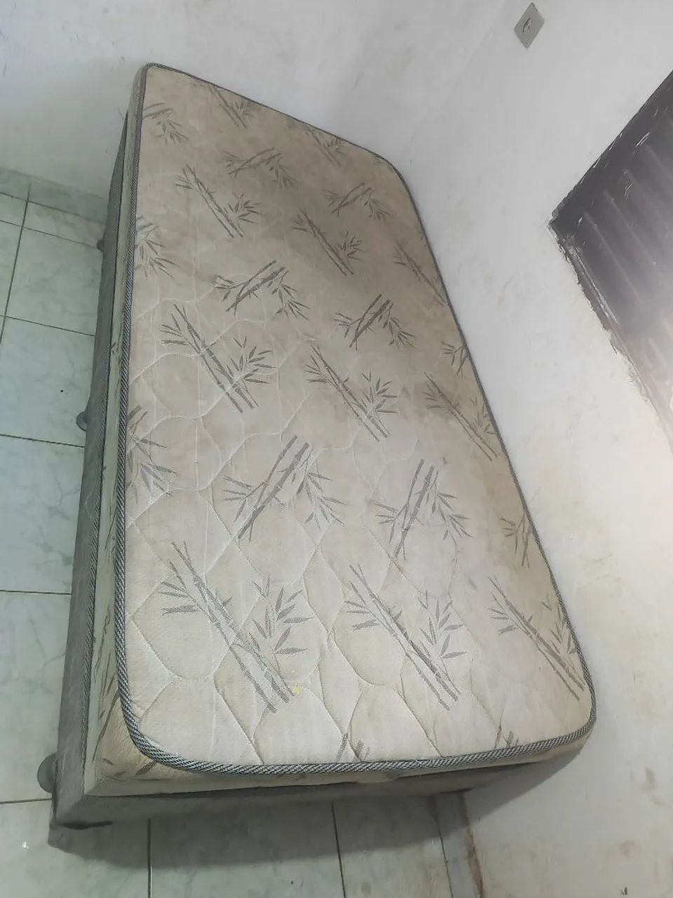 Cama usada, só mandar limpar  - Foto 2