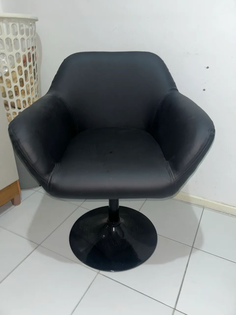 Poltrona Estofada - Foto 2