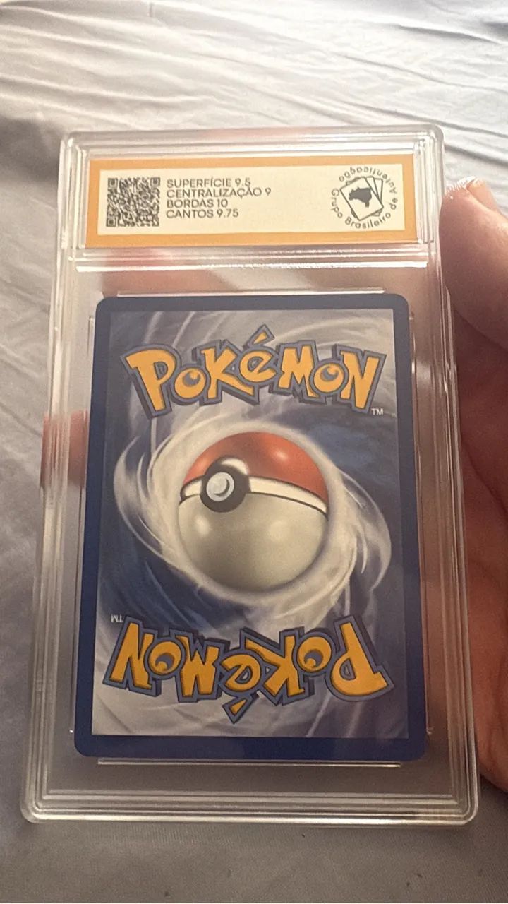 Charizard y gold graduado - Foto 2