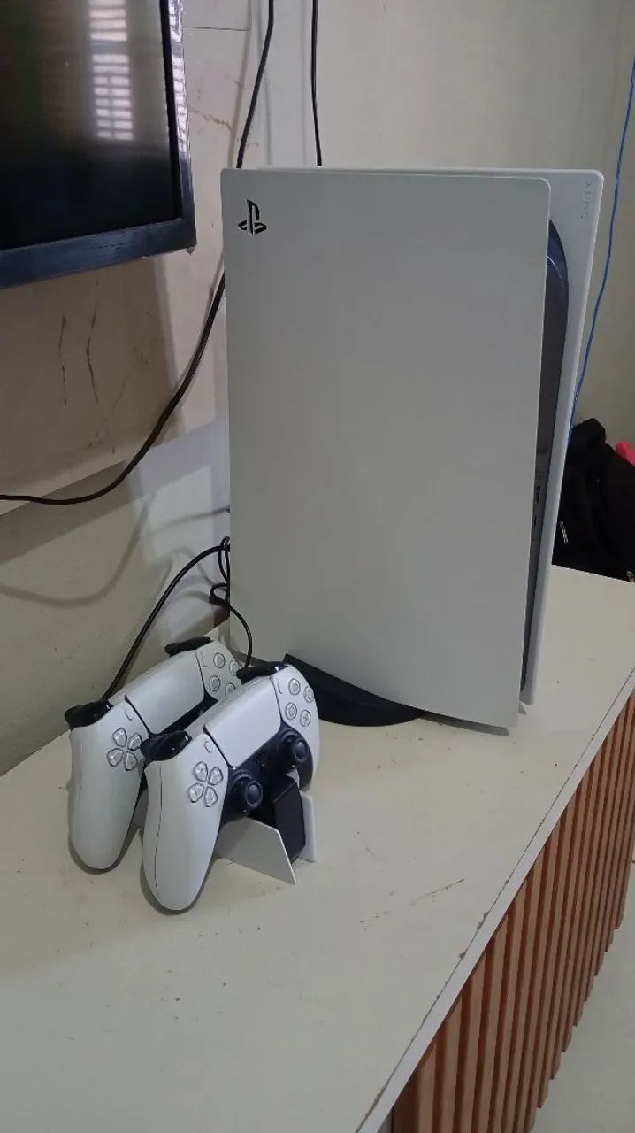 Vendo PS5 com tv de 42 polegadas + raque e painel  - Foto 2