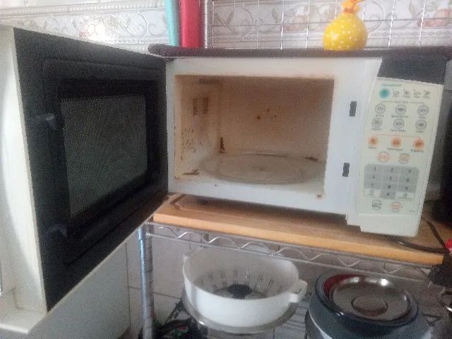 Micro-ondas Electrolux 18L (Modelo MEF28) - Funcionando Perfeitamente  - Foto 3
