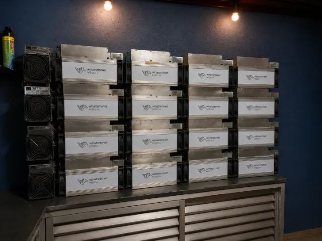 Whatsminer m30s++ - Foto 3