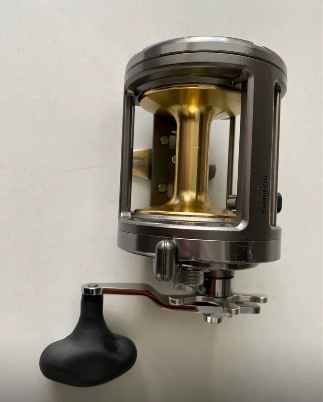 Carretilha Shimano Tekota 800 - Foto 4