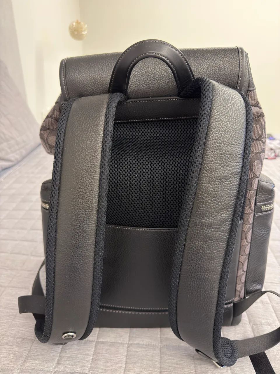 Vendo mochila Coach  - Foto 3