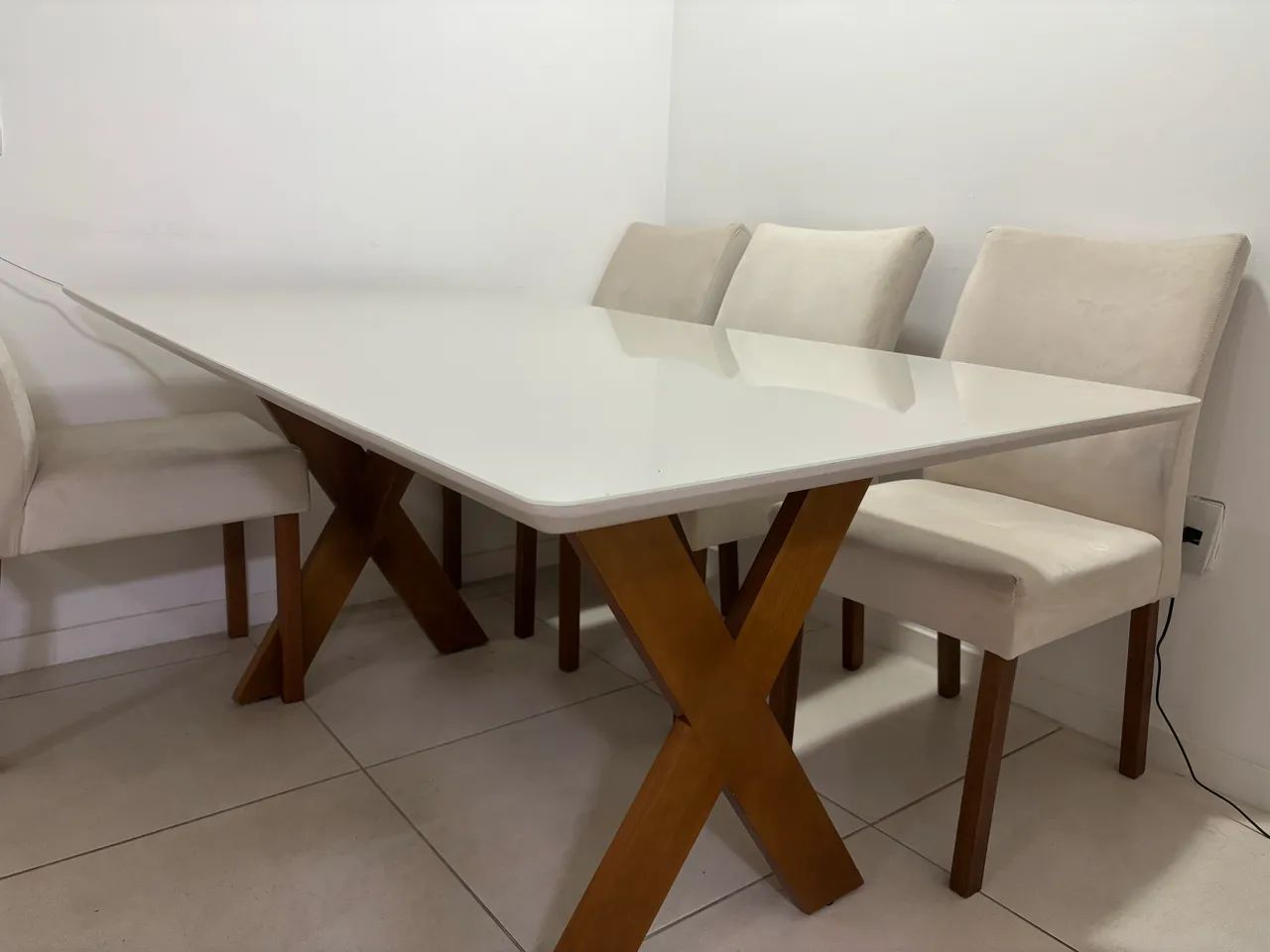Mesa de Jantar com 6 cadeiras imperdivel! - Foto 4