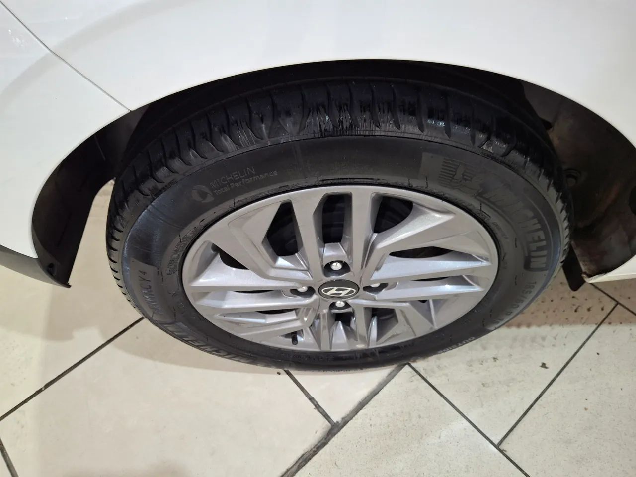 Hyundai HB20 Limited 1.0 Flex 12V Mec., foto 8 de 8