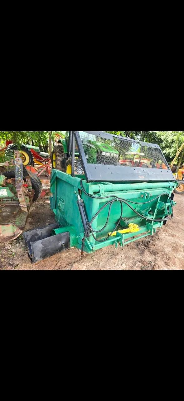  A Agrimaquinas em Goianesia vende  Vagao Forrageiro  - Foto 3