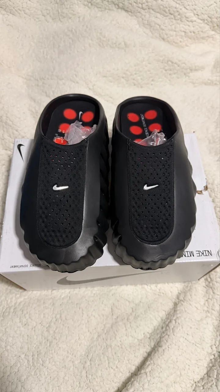 Nike mind 