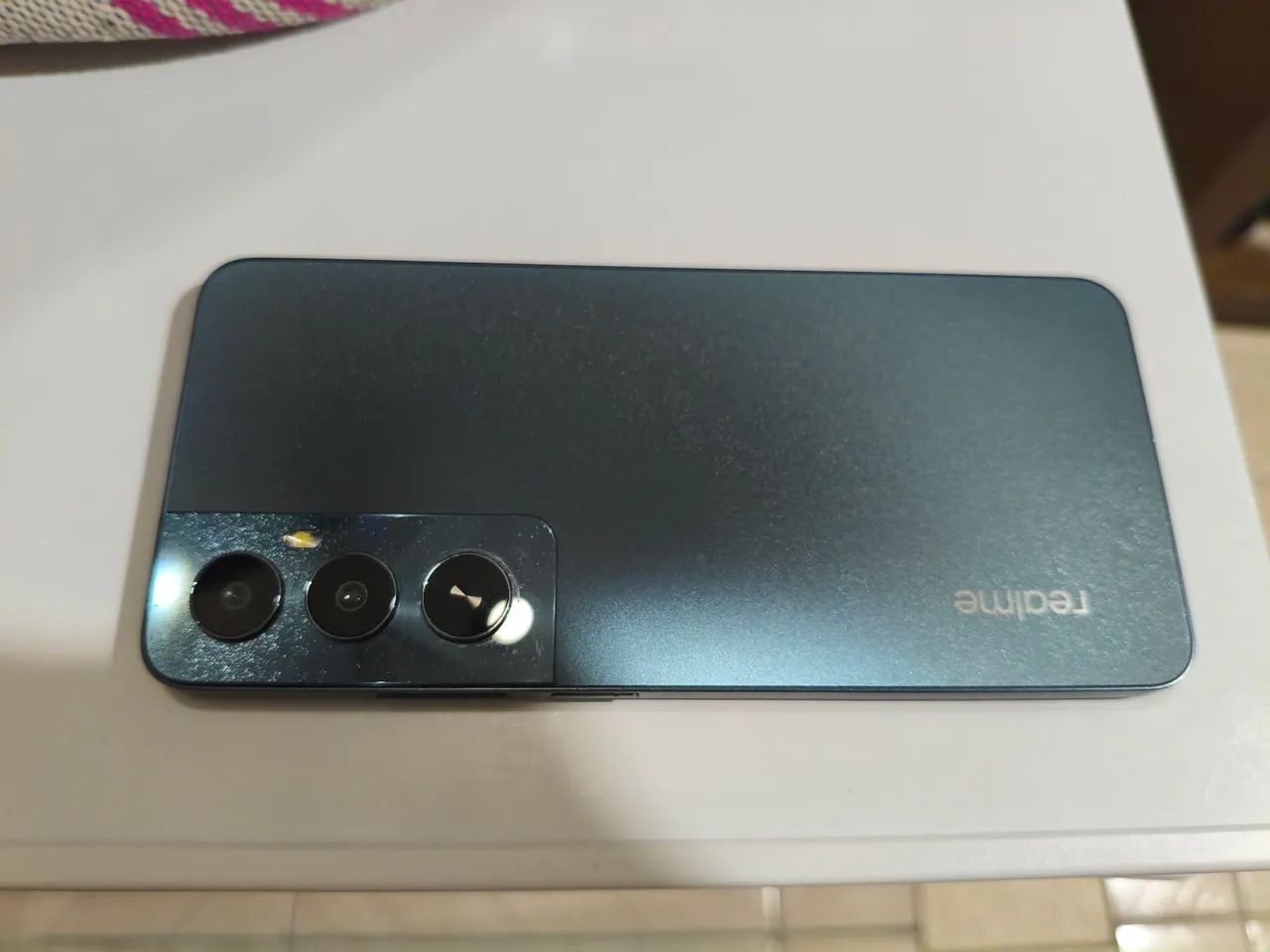 Celular Realme C65 256GB<br><br>Celular sem nenhum detalhe