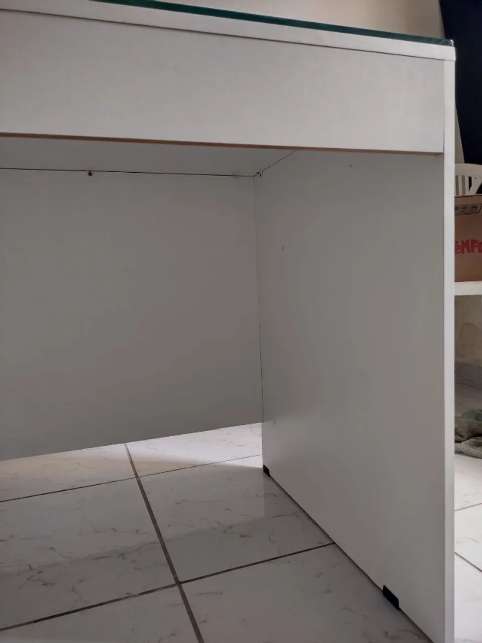 Escrivaninha MDF + Tampo de Vidro (Usada) - Foto 2