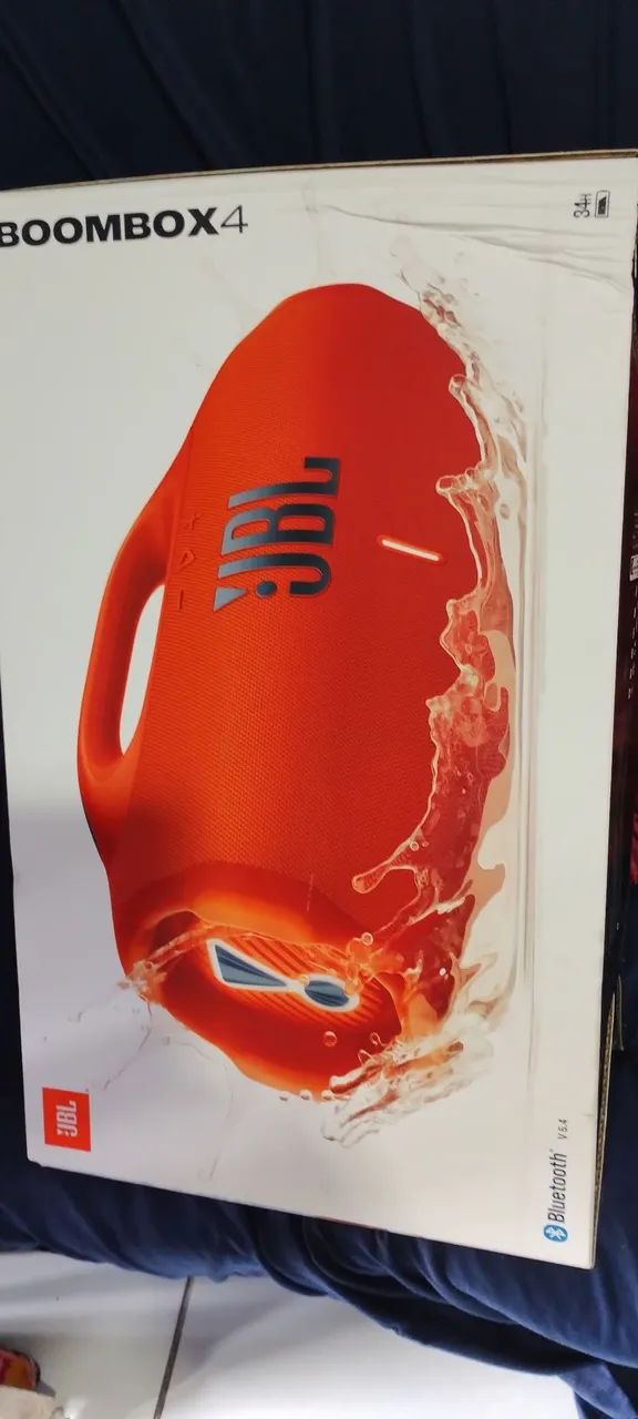 Boombox4 laranja preta e branca e do alok aceito cartão ZAP *90 aproveite  - Foto 2