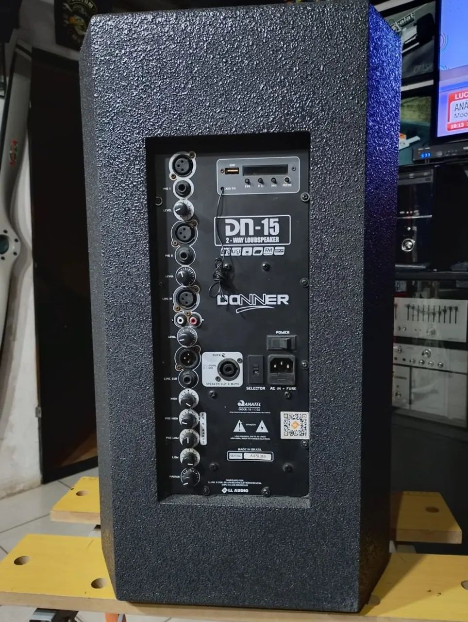 Caixa de Som Ativa Donner DN- 15 - 350W - Foto 2