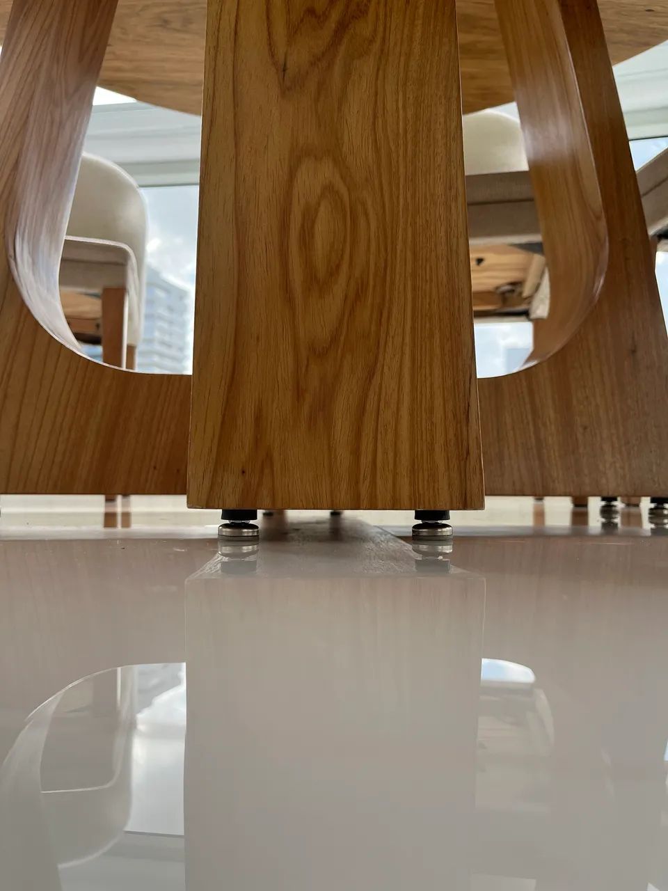 Mesa de Madeira com Tampo de Vidro(Somente a mesa) - Foto 5