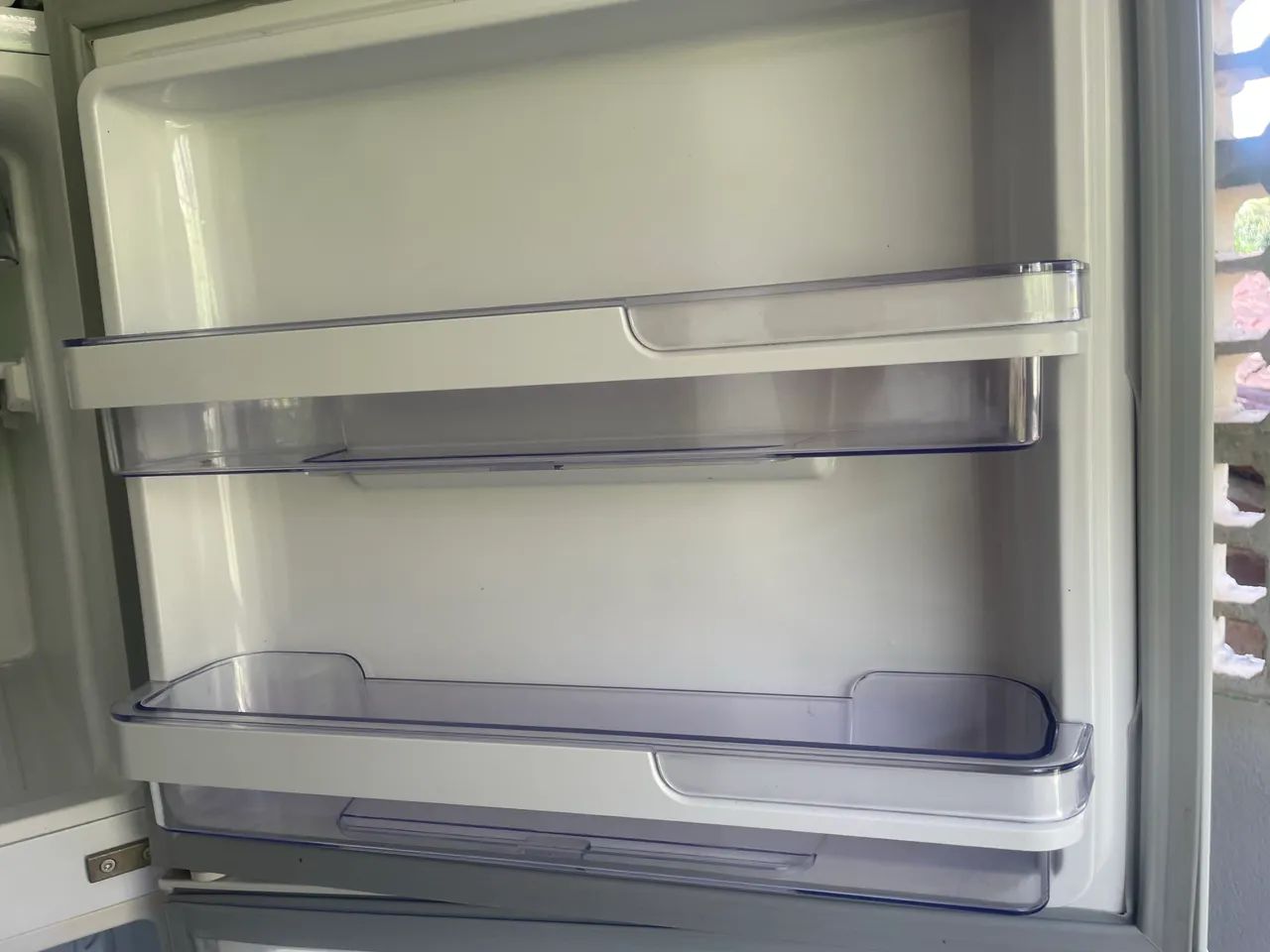 Geladeira Electrolux 382litros  - Foto 4