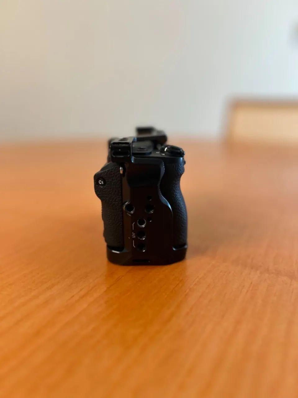 Câmera Sony A6700 + Cage Small Rig - Foto 2