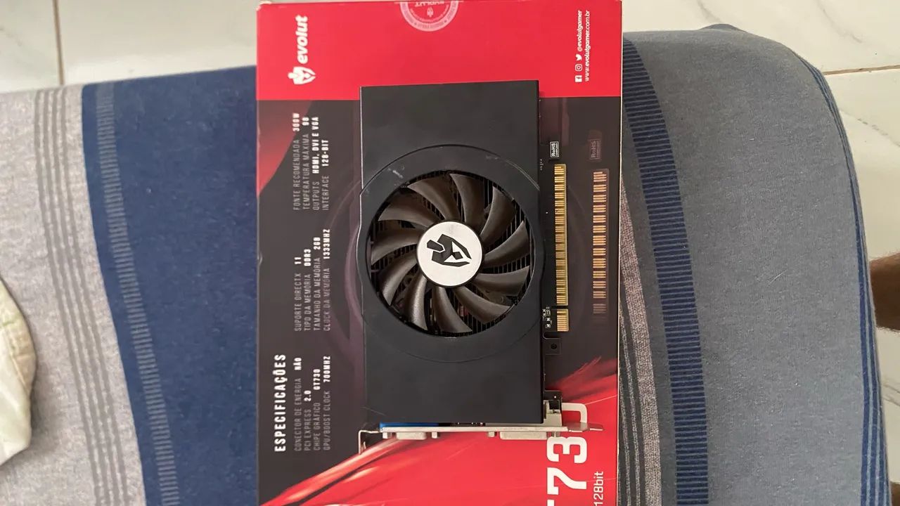 Placa de Vídeo GTX 730 2gb DDR3 - Foto 2