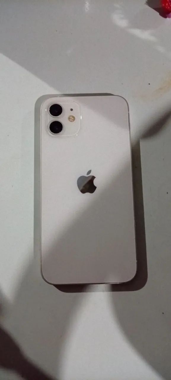 Vendo carcaça iPhone 12 normal 