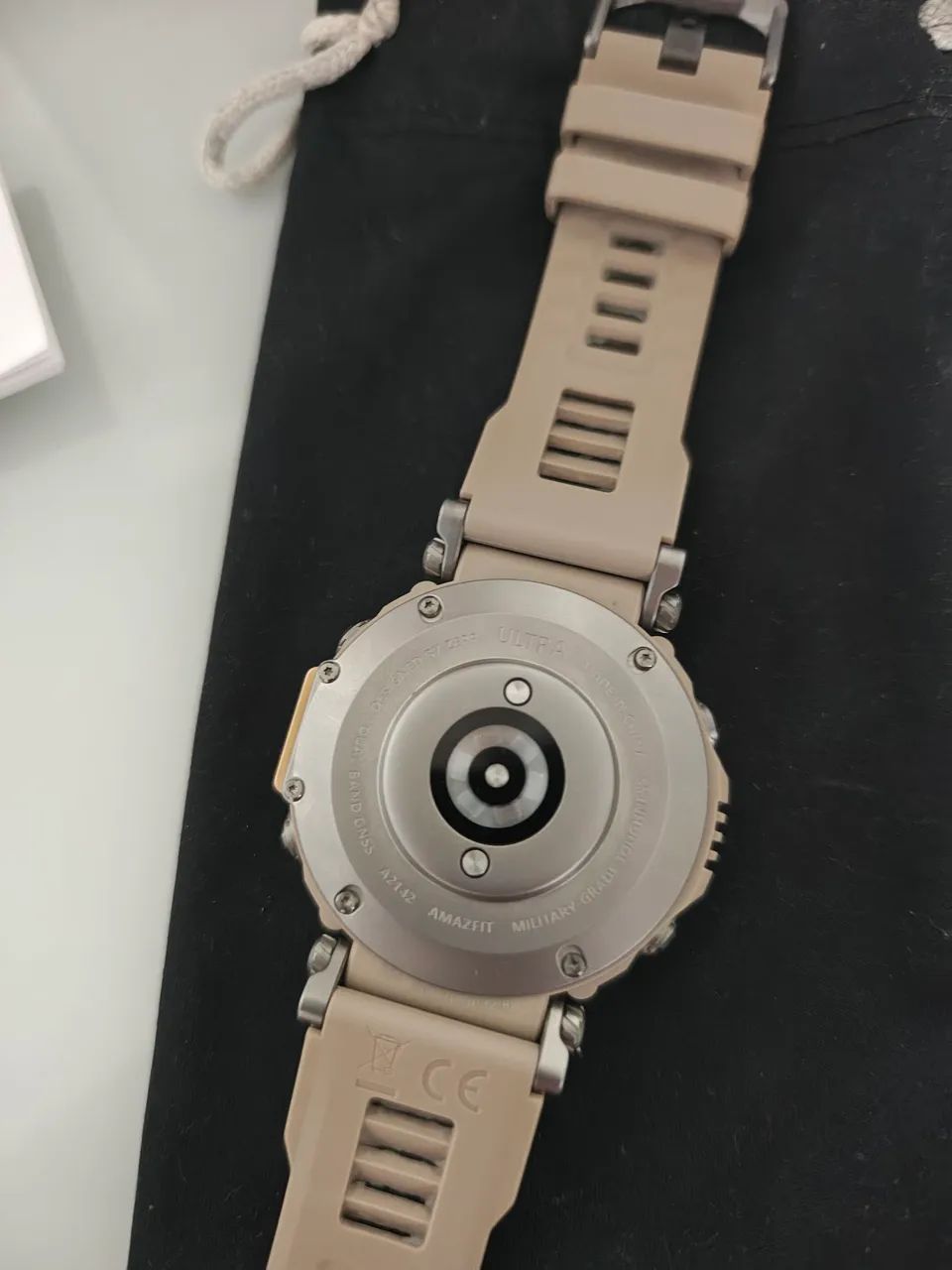 Smartwatch Amazfit T - Rex Ultra  - Foto 3