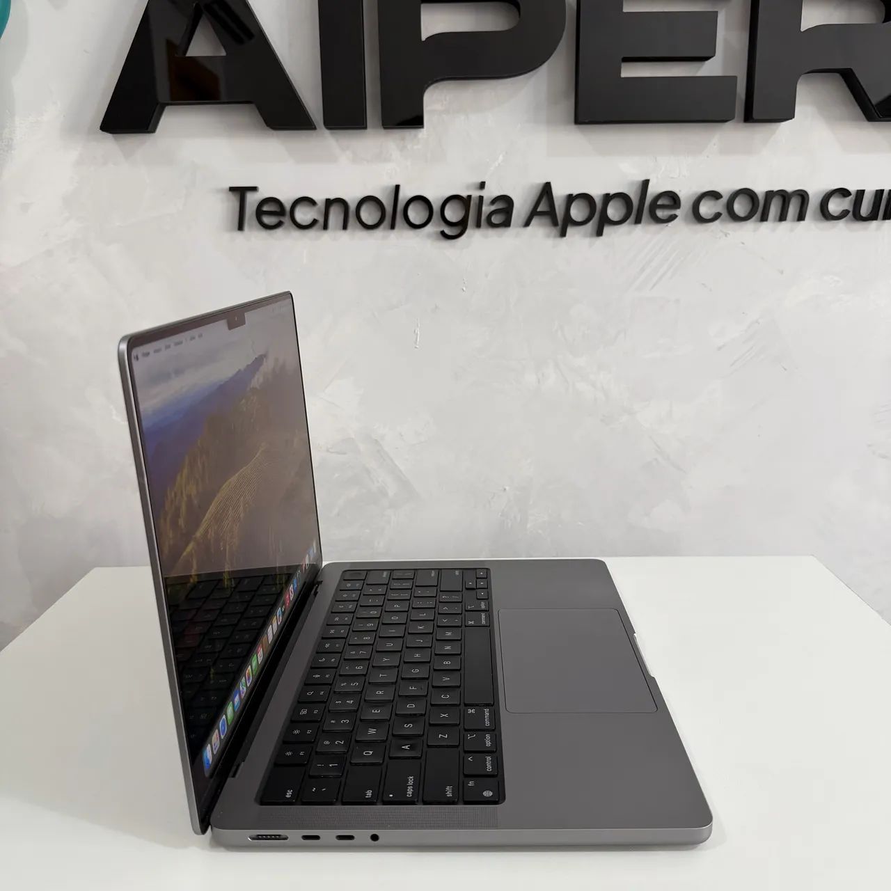 MACBOOK PRO CHIP M1, 16 GB RAM, 512 SSD, TOUCH ID, 14 POLEGADAS MACBOOK PRO CHIP M1, 16 GB RAM, 512 SSD, TOUCH ID, 14 POLEGADAS