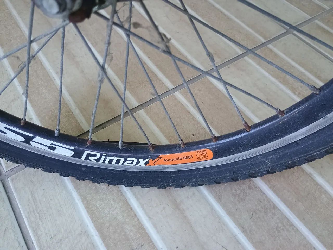 Bicicleta aro 20 - Foto 5