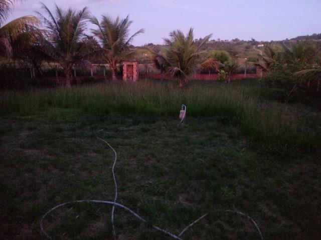 Chácara de 2.400 m², escriturada, contendo casa sede, próximo à Sadia, em Vitória-PE - Foto 16