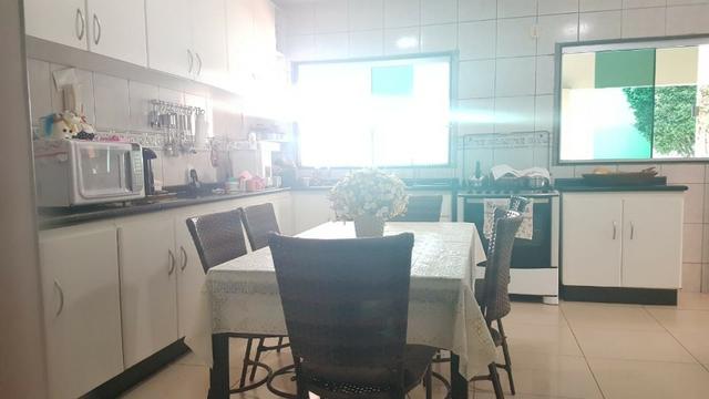 Excelente Oportunidade!! Casa com dois pavimentos - Foto 11