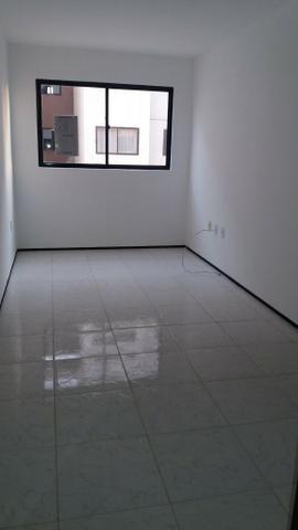 Apartamento com 3 quartos na Maraponga - Foto 2